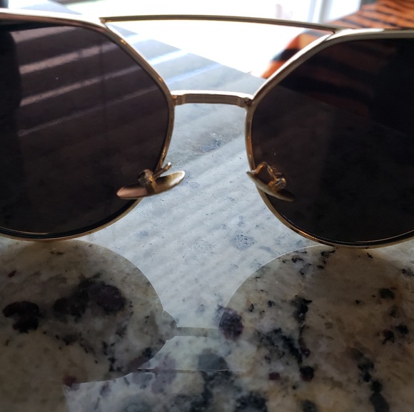 Feisedy aviator gold frame blue lens sunglasses - Picture 4 of 5